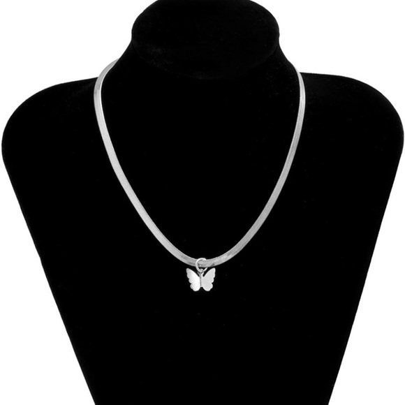 Butterfly Pendant Flat Snake Necklace - Picture 3 of 4